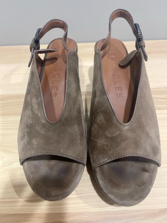 AEROSOLES Shoes - Aerosoles Cornelia Suede Peep Toe Platform Sandals size 10